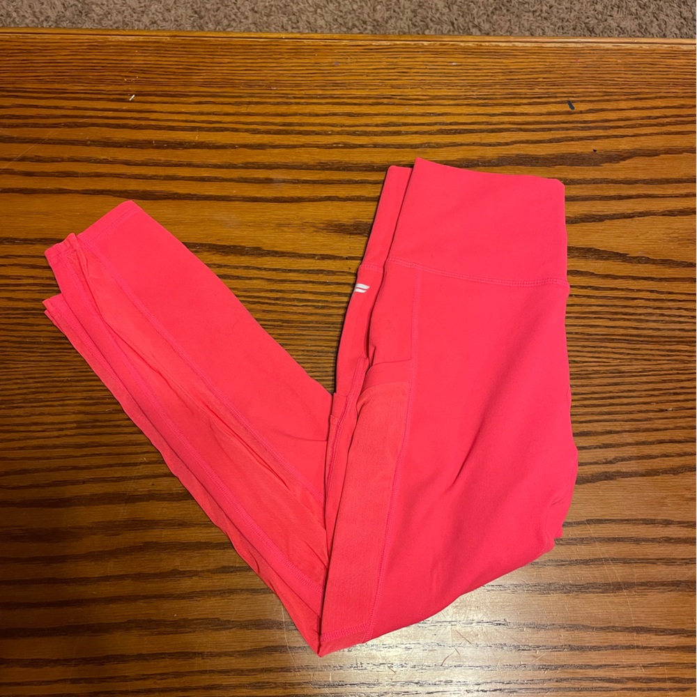 Fabletics Powerhold Leggings Cropped XS